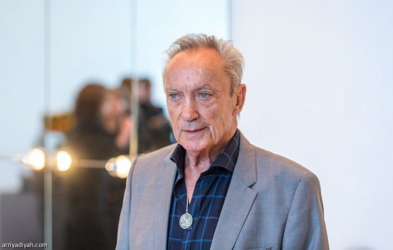 هوليوود تودع «الأيقونة»