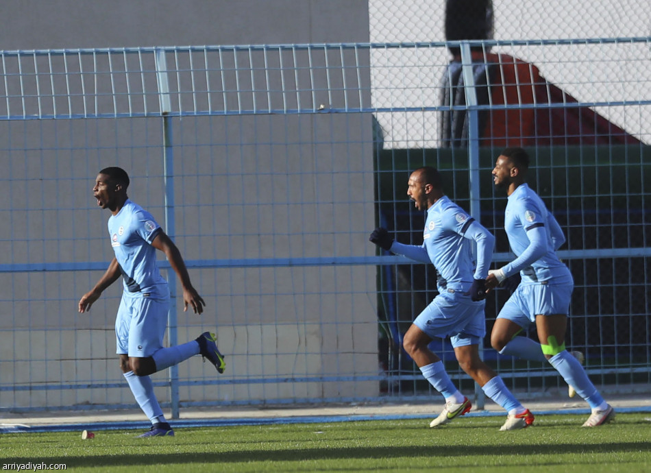 مجددا.. الهلال يسقط في فخ الباطن