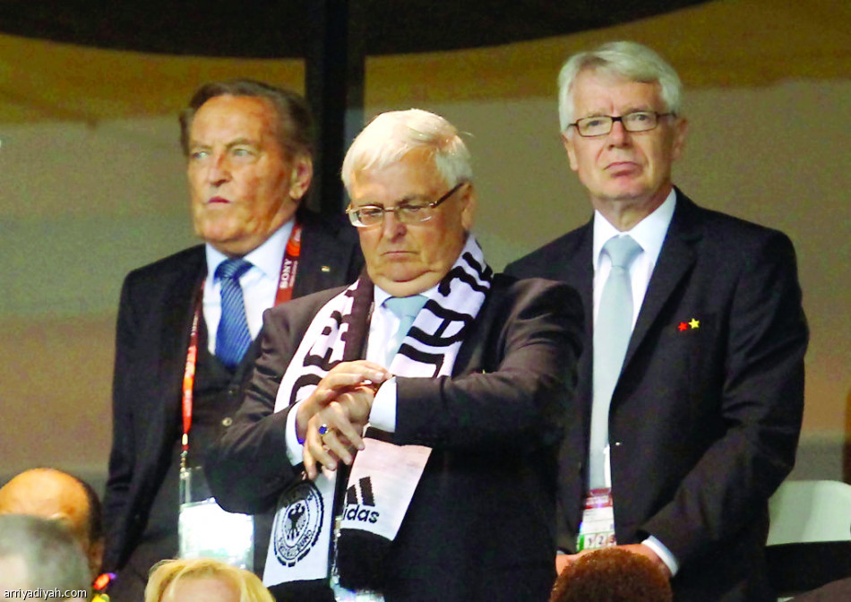 أحلام عيد تكلف مليار يورو