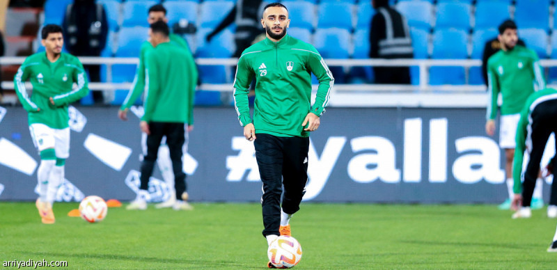 محمد المجحد لاعب الأهلي يتوجه إلى بريطانيا لتحديد ما إذا كانت الجراحة ضرورية لإصابة الركبة