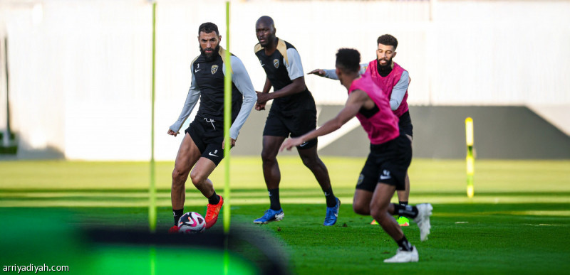 الاتحاد يستأنف تدريباته استعدادًا لمواجهة الهلال في كأس خادم الحرمين الشريفين والشهري يواصل علاجه