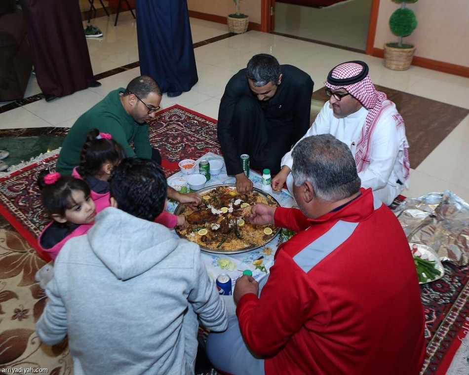 الحبيب والهزاع يدعمان الاتفاق أمام الوحدة