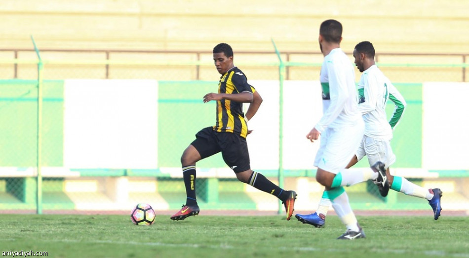 الاتحاد يكتسح الأهلي بثلاثية في كأس فيصل