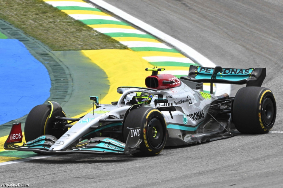 F1: Perez mène le premier test brésilien