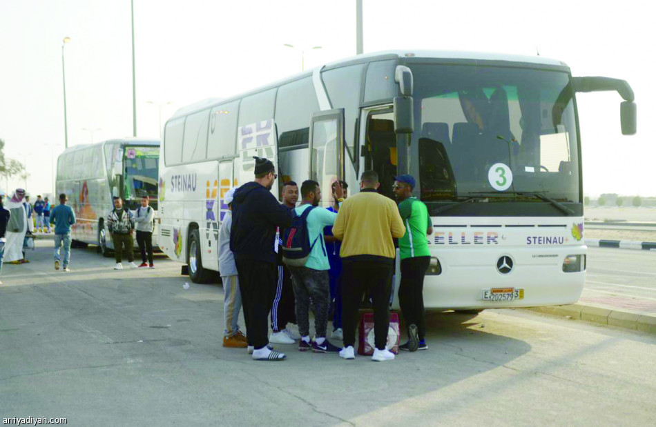 15 حافلة
تنقل جماهير الأحساء