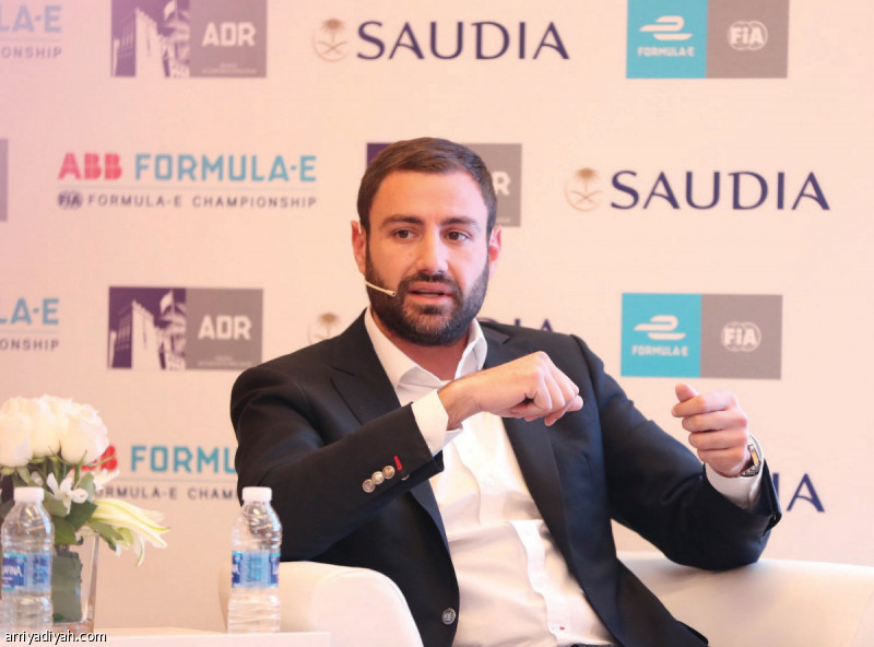 بوتاجي:
الدرعية مثل لندن