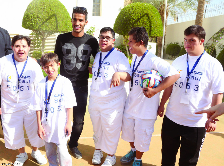 تغريدات رئيس النصر تعبر عن رأيه