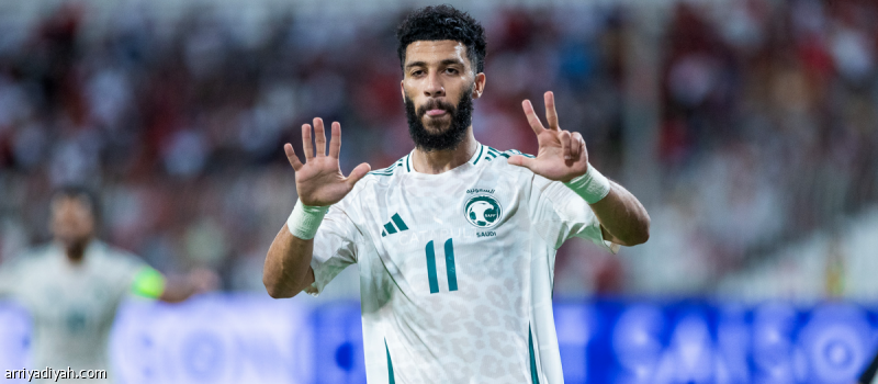 العبود يلتحق بهدافي الصقور