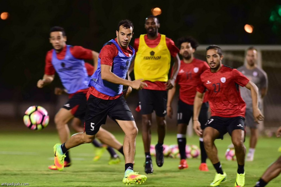 الجابر يطالب بوديتين .. وتدريبات الأثنين على فترتين