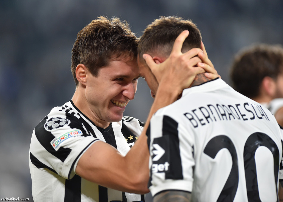 يوفنتوس يهزم تشيلسي.. وينفرد بالصدارة