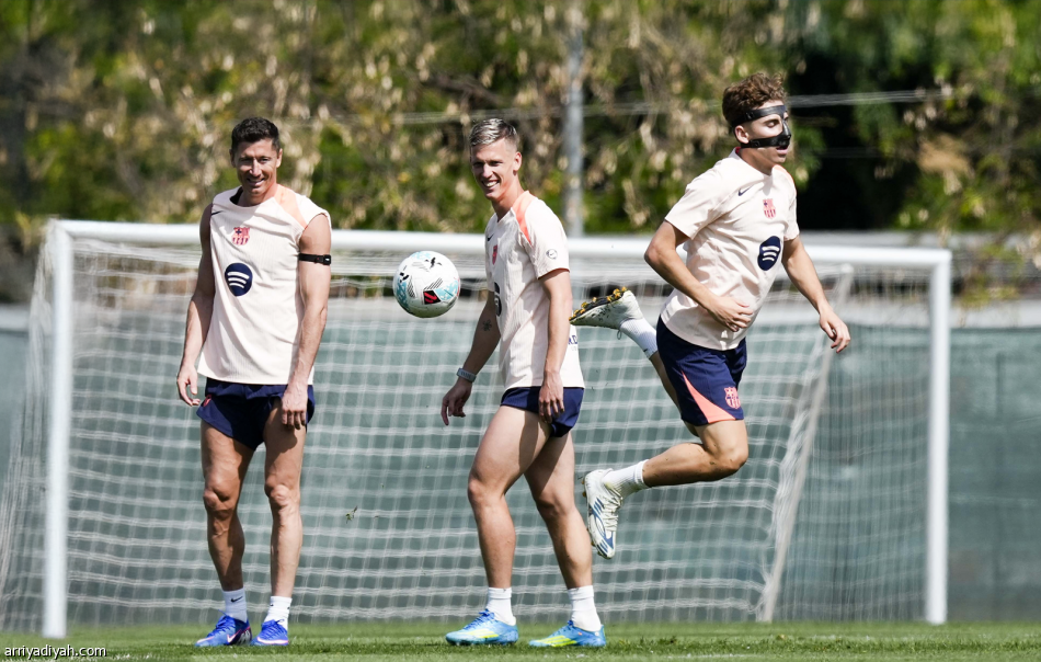 فليك: التجارب تصقل يامال..  وفلسفة خيتافي تقلقنا