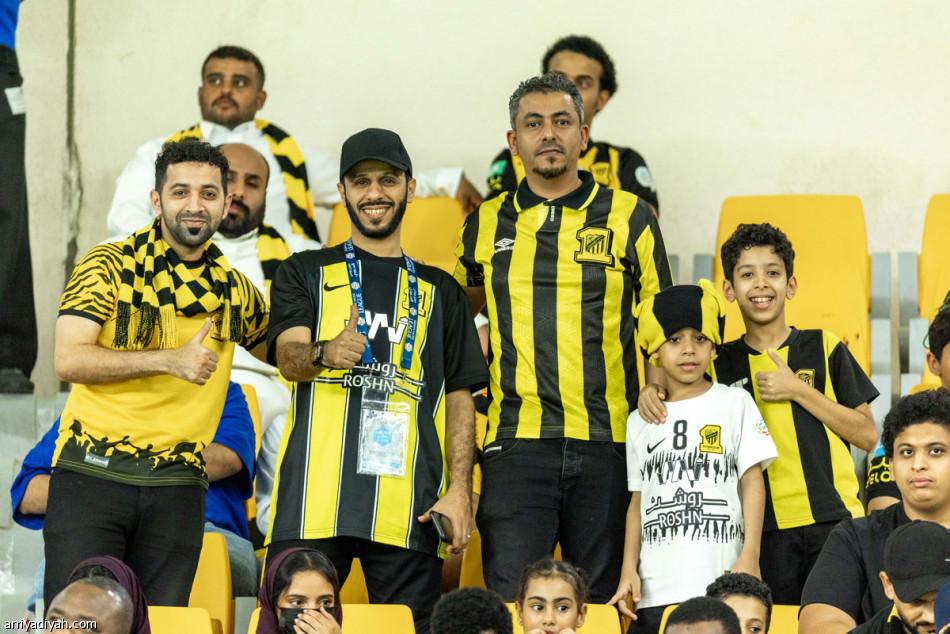 المنقذ خليفة..
علامة الفوز الكاملة