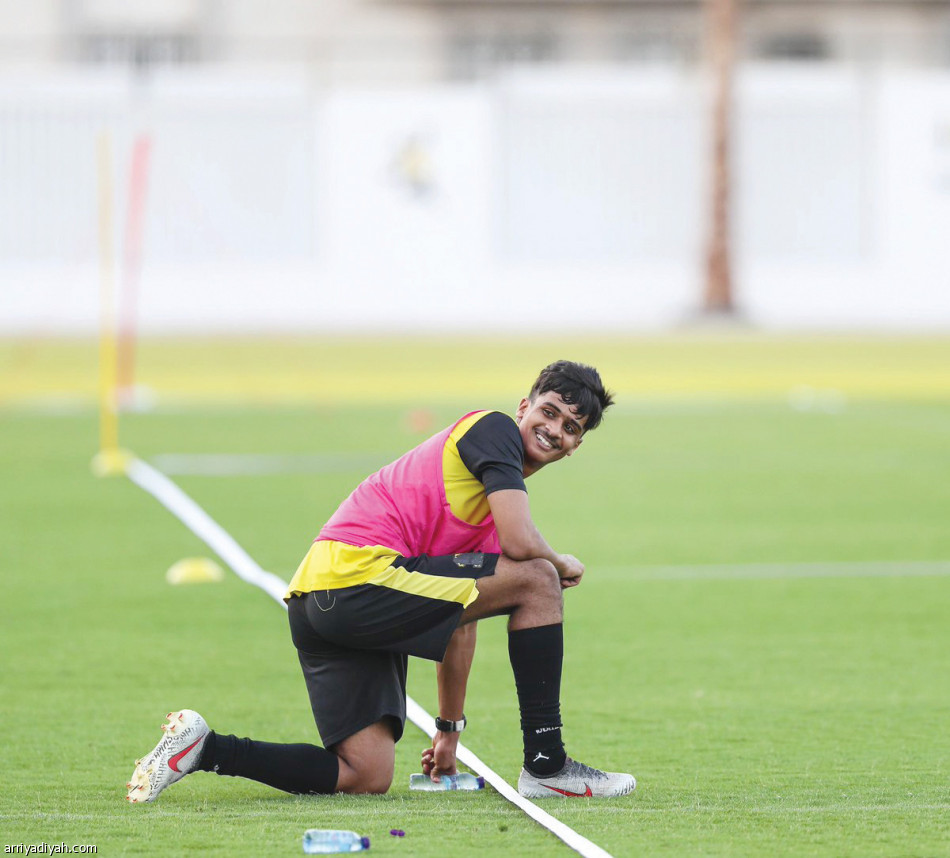 سييرا 
يفرض السرية ويغير الطريقة