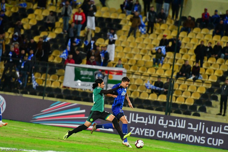 الهلال يكرر تفوقه على النفط العراقي.. ويعود بالتأهل