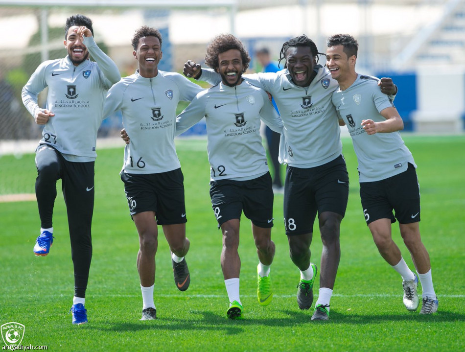 «شبل» يظهر في تدريبات الهلال قبل الاتحاد