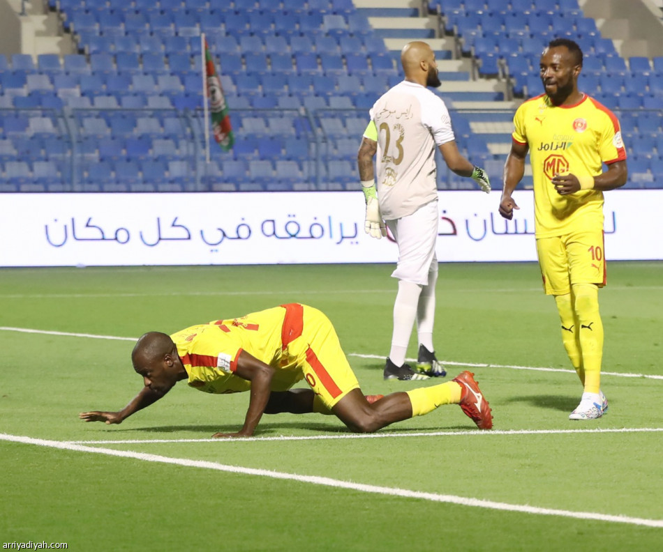 القادسية يثأر من الاتفاق بـ«3 جزائيات»