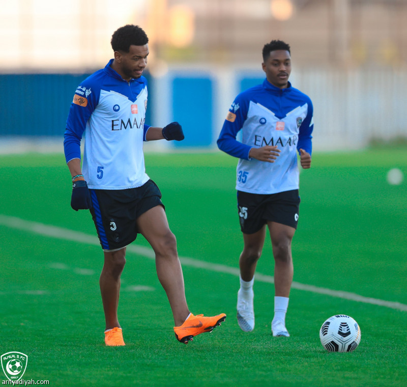 الهلال يستعيد المصابين.. وينتظر البليهي