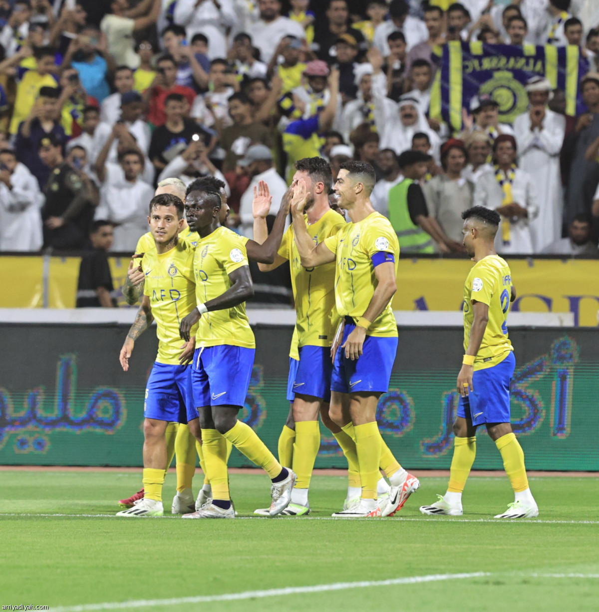 النصر يستعرض بخماسية