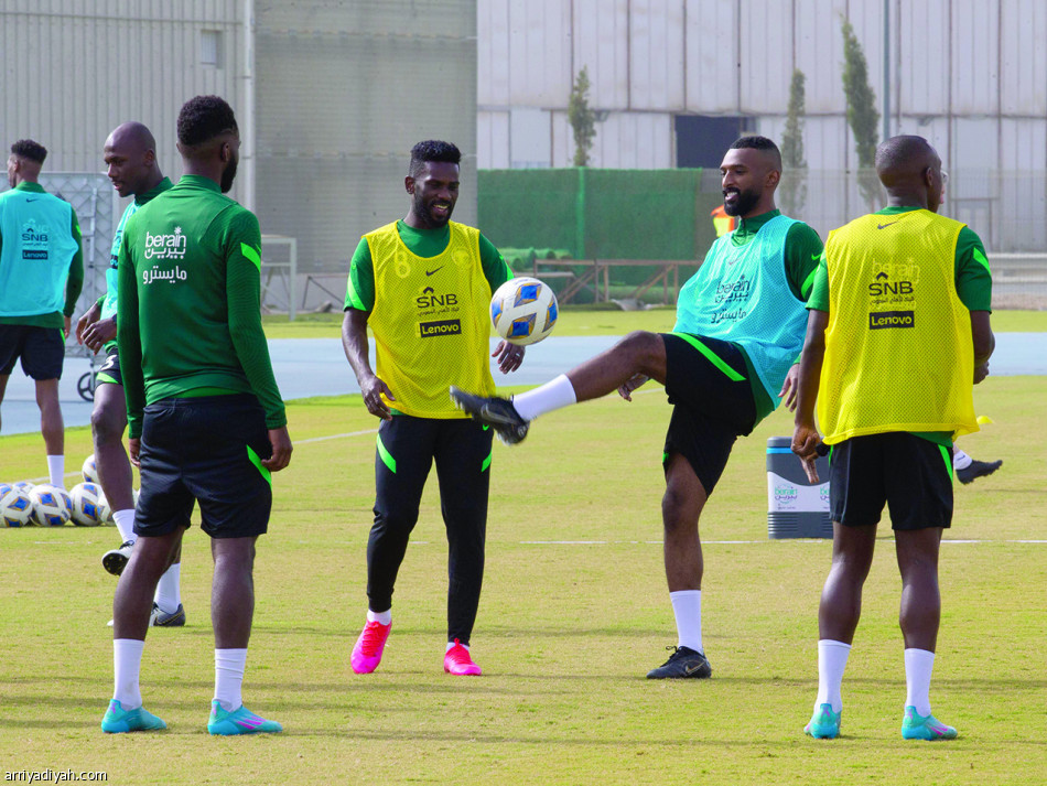 الأخضر في جدة.. 
12 انتصارا وتعادلان