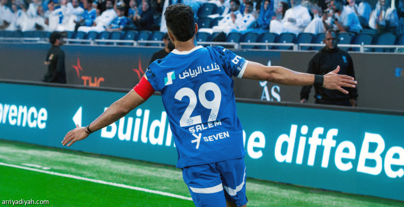 سالم الدوسري يعادل ياسر القحطاني في قائمة هدافي الهلال التاريخيين ويقترب من سامي الجابر
