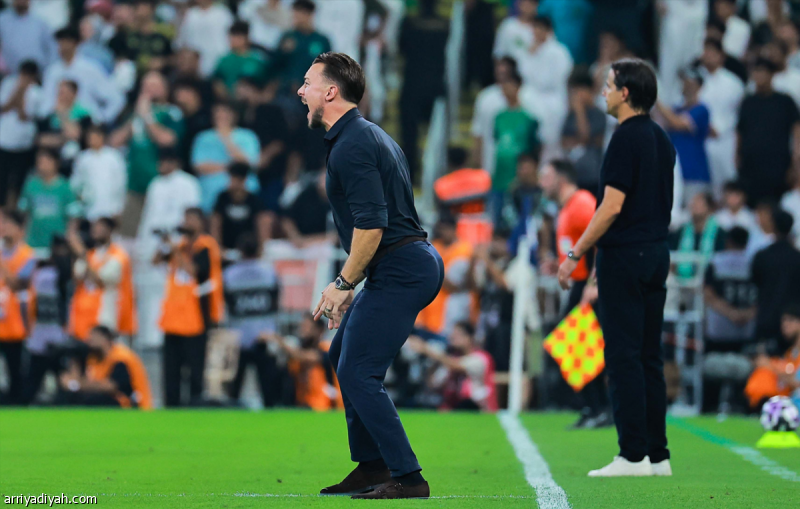 يايسله يمنح لاعبي الأهلي حرية الاختيار بين التدريبات الاستشفائية أو الراحة بعد التعادل مع الهلال
