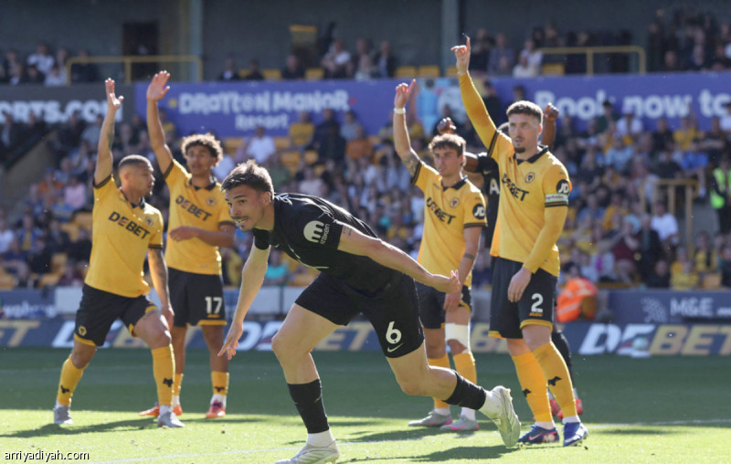 توتنام ينتصر بعد 118 يوما.. ووست هام يبتعد عن الخطر