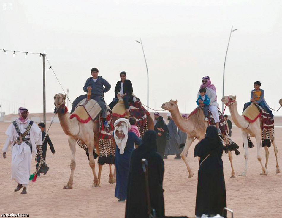 الحضور  يحطم الأرقام