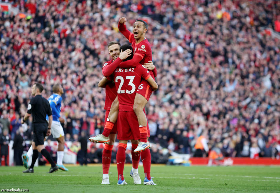 ليفربول يحسم قمة «مرسيسايد» بثنائية