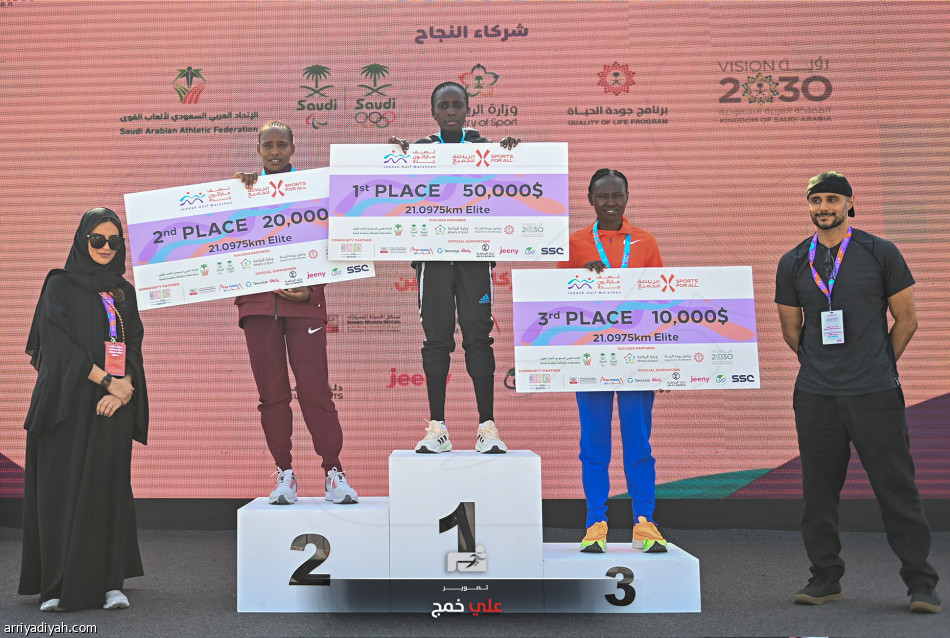 3500 مشاركا في نصف ماراثون جدة