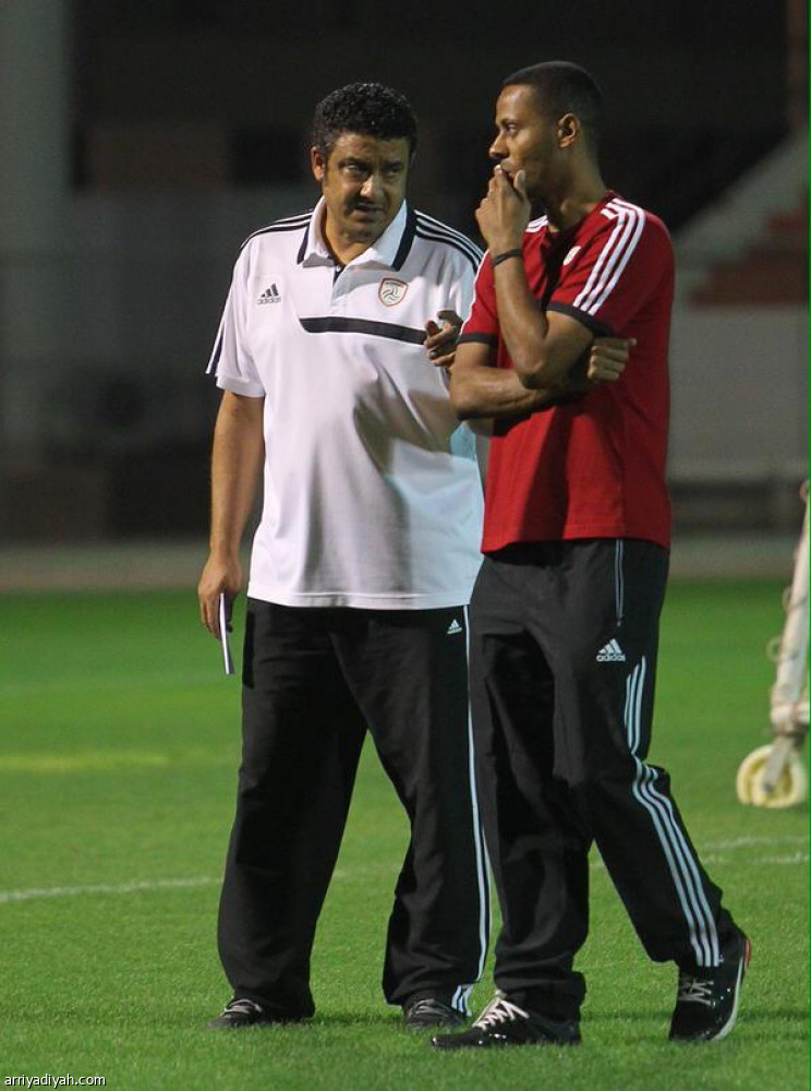 الشباب يهدد النصر بـ(معاذ)
