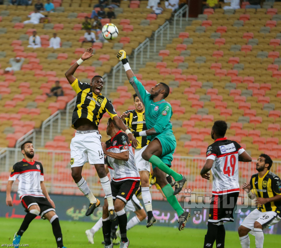 الاتحاد يكسر عقدة 