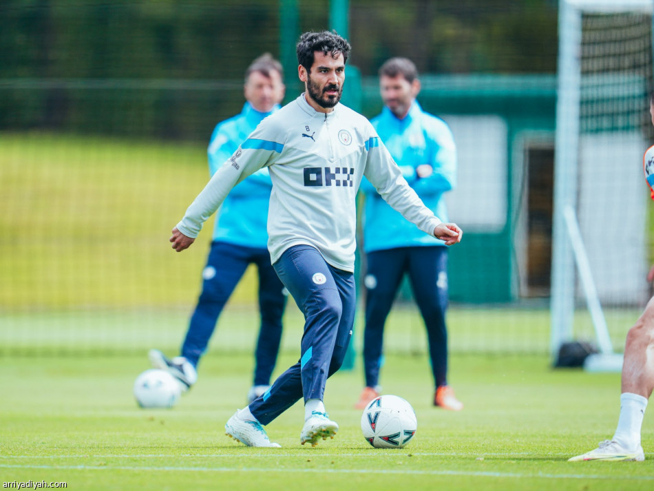 السيتي يستعد