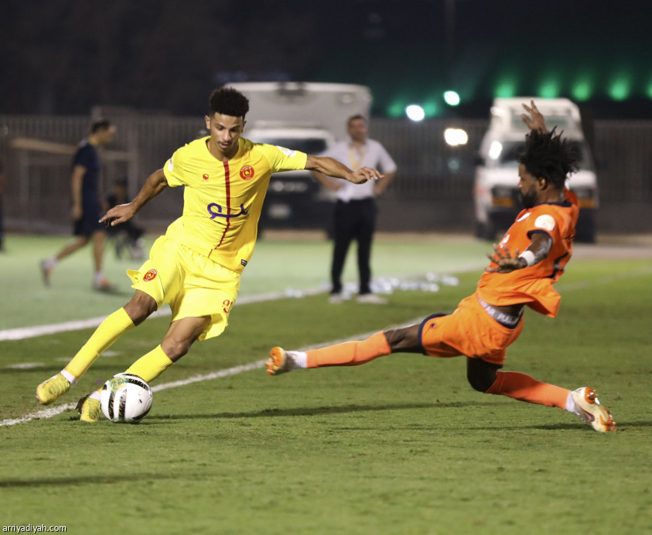 القادسية يضاعف معاناة الساحل في «يلو»