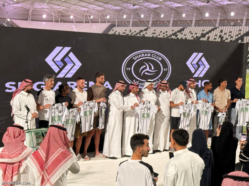 تسمية ملعب الشباب تجذب 44 مليونًا 