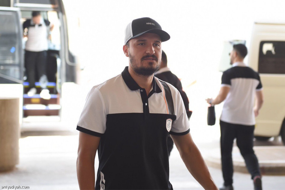 الشباب يطير إلى ماريبور السلوفينية