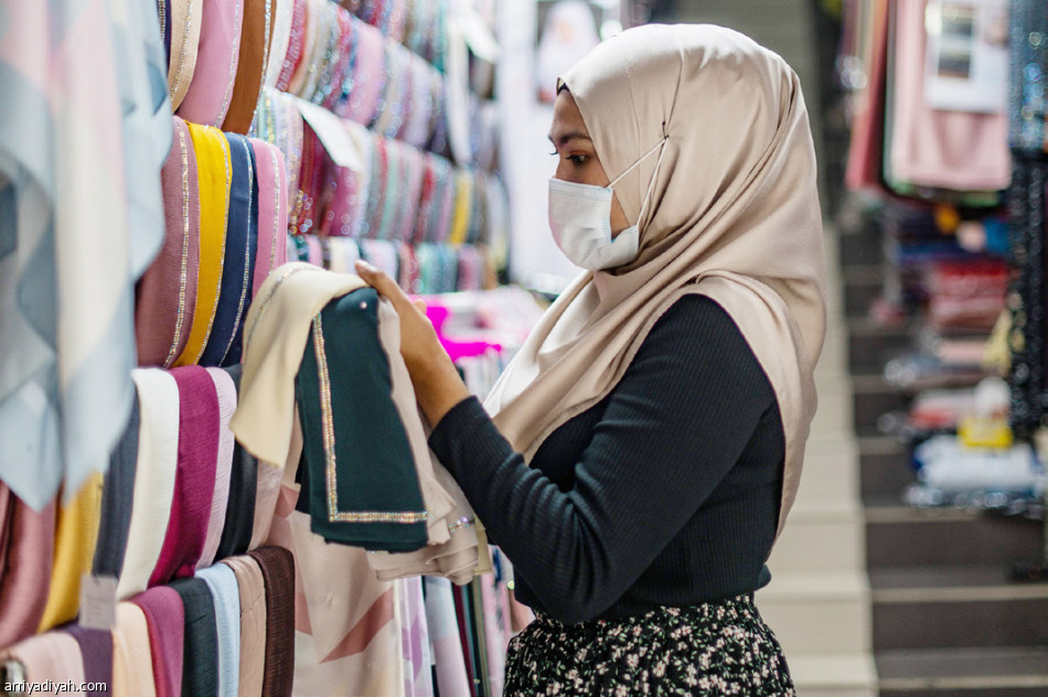 قبل العيد..
«التقليدي» مطلوب في ماليزيا