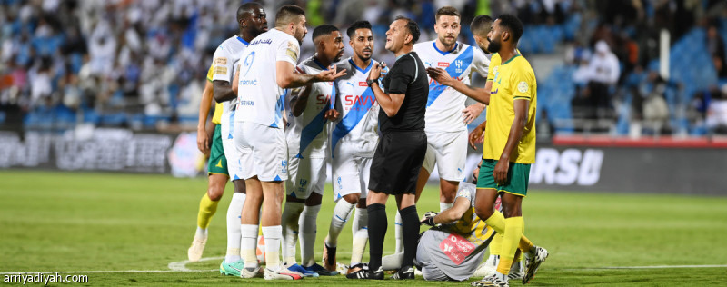 نفاد تذاكر مباراة الخليج والهلال في دوري روشن السعودي وتحذيرات للجماهير بشأن البروتوكولات