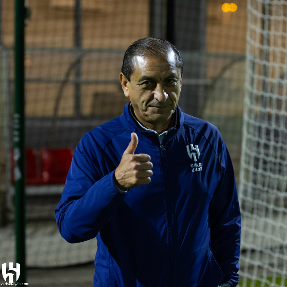 الهلال.. دياز يبدأ  تكتيك الدحيل