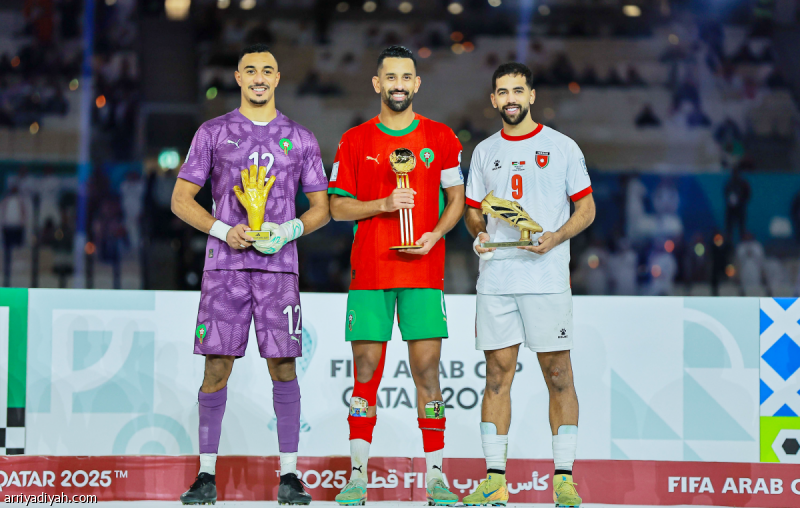 جوائز كأس العرب .. أفضل لاعب وحارس مغربيين #المغرب_الأردن 