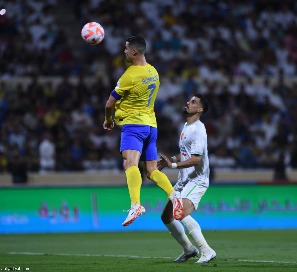 رونالدو وماني يمنحان النصر نقاط الفتح