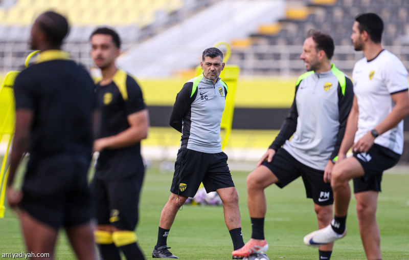 تحت أنظار جماهيره.. الاتحاد يبدأ مخطط الوحدة