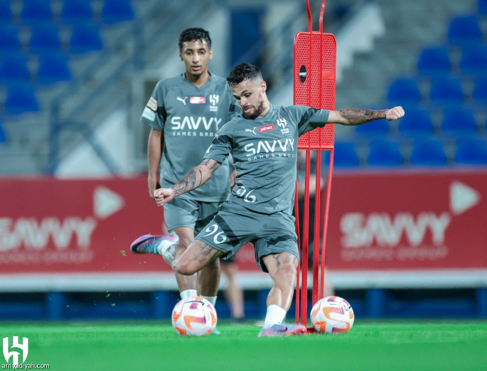 بعد الراحة.. الهلال يفتح ملف الخليج