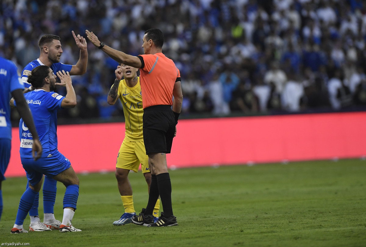 الهلال + 7