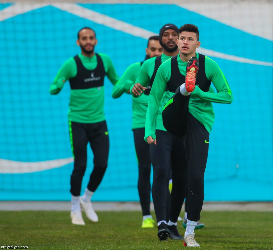 الأخضر يستعد للأوزبك