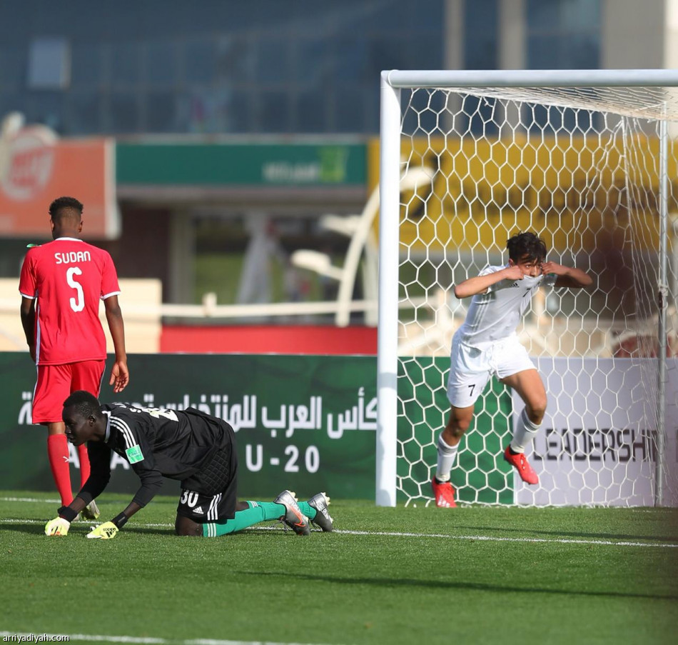الأخضر الشاب يفتتح مشوار كأس العرب برباعية فلسطين