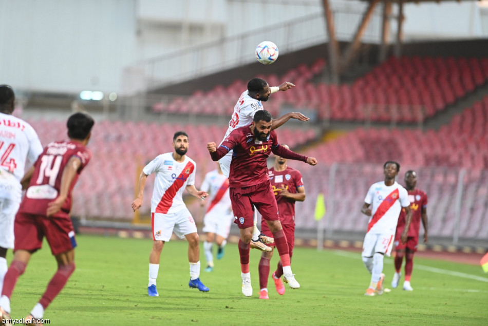 الدوري الرديف.. الوحدة يهز صدارة أبها