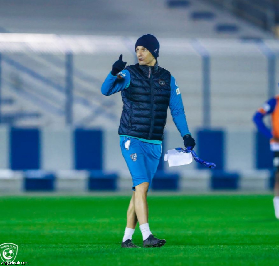 الهلال يخسر الشهراني أمام القادسية