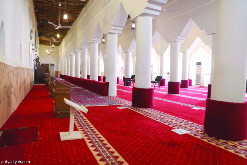 صورة التقطت أمس من داخل الجامع في حرمة بعد إعادة ترميمه تصوير: محمد السناني