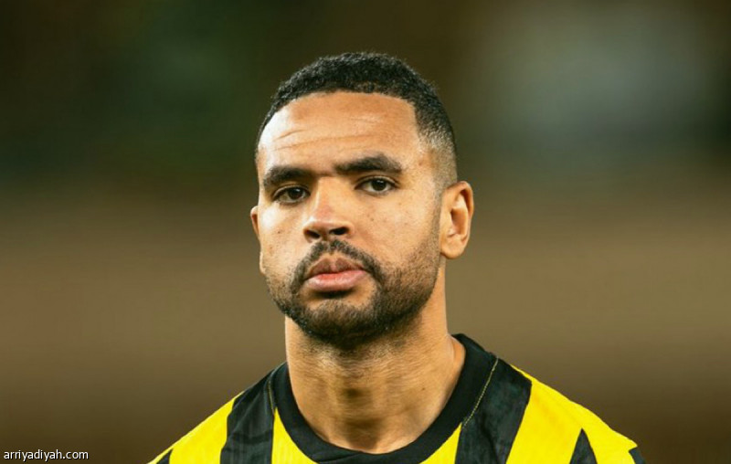 قرار فني يبعد النصيري عن مباراة الاتفاق