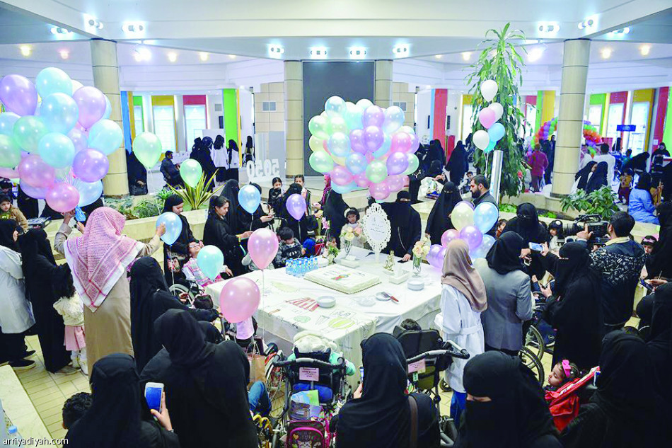 جمعية الأطفال المعوقين تحتفل باليوم العالمي